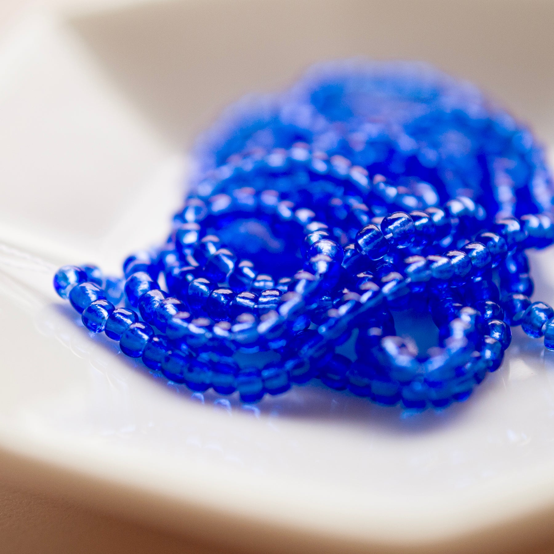 Round Seed Beads 10/0 Sapphire