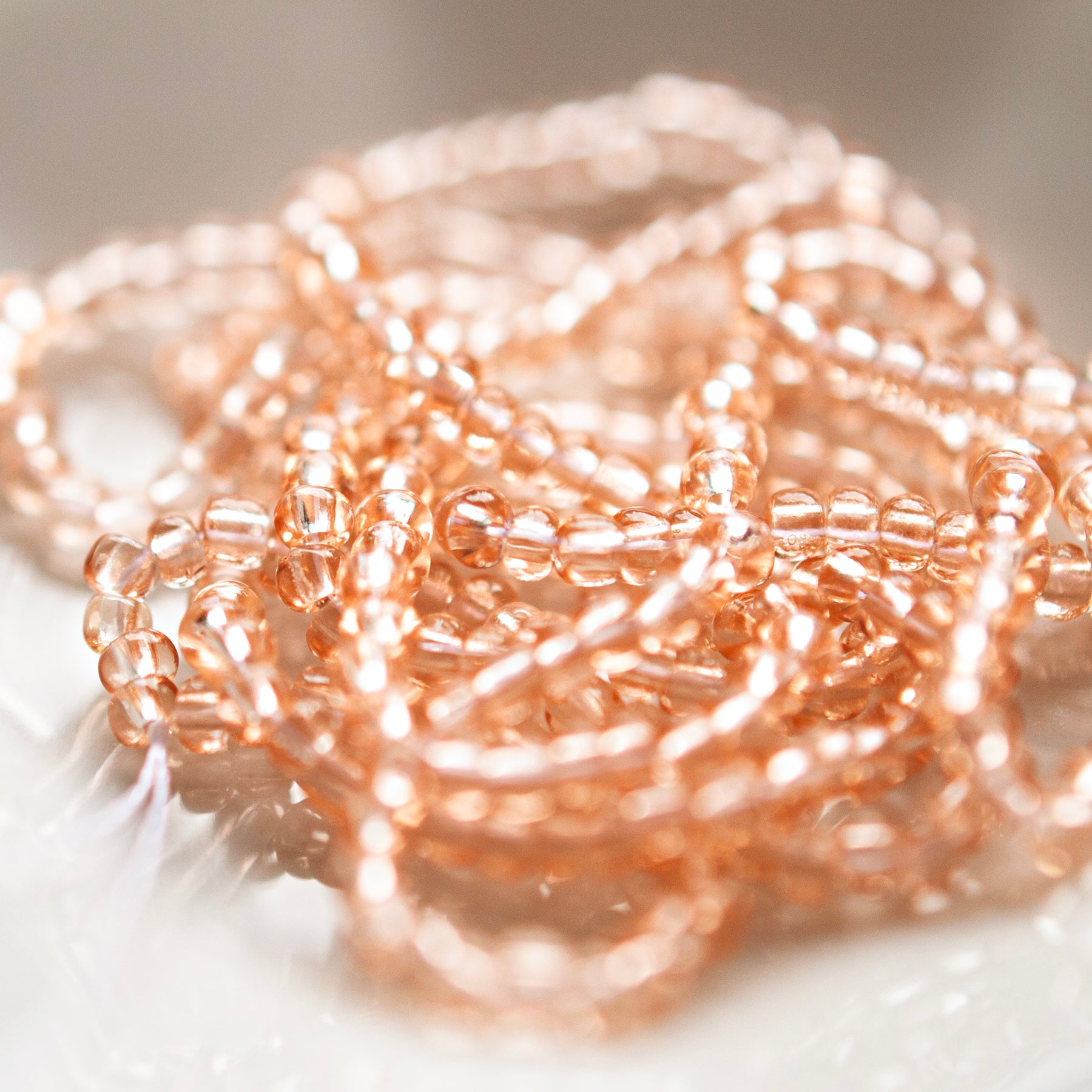 Round Seed Beads 10/0 Rosaline